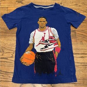 Nike Air Jordan Boys Blue Graphic T-Shirt Size S 8 10 Basketball Pixel Tee